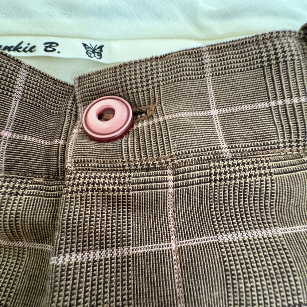 Frankie B. Brown Plaid Trousers - Picture 11 of 16